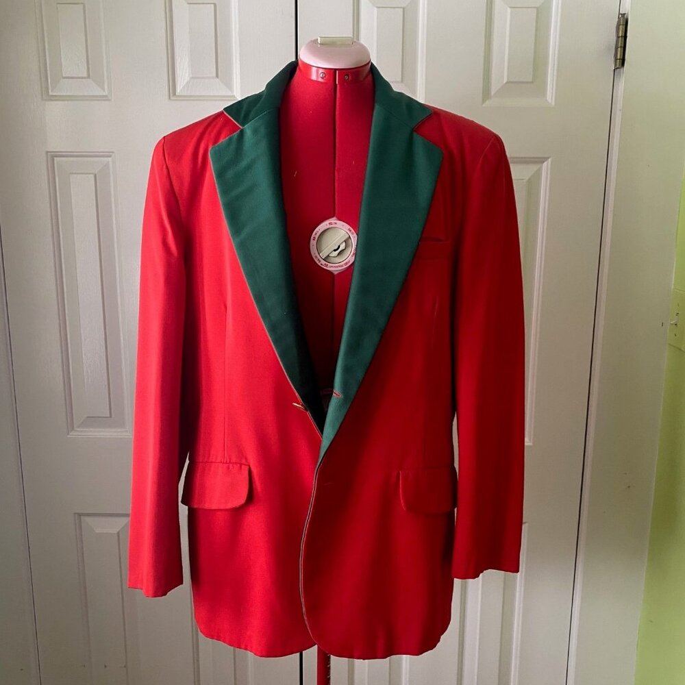 Rare Men's Scarlet 2 button Formal Wear Dinner Jacket